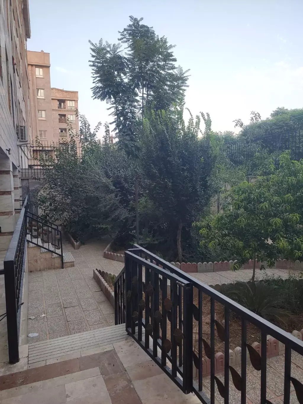 فروش آپارتمان 110 متری در شهید رجایی - تصویر 2