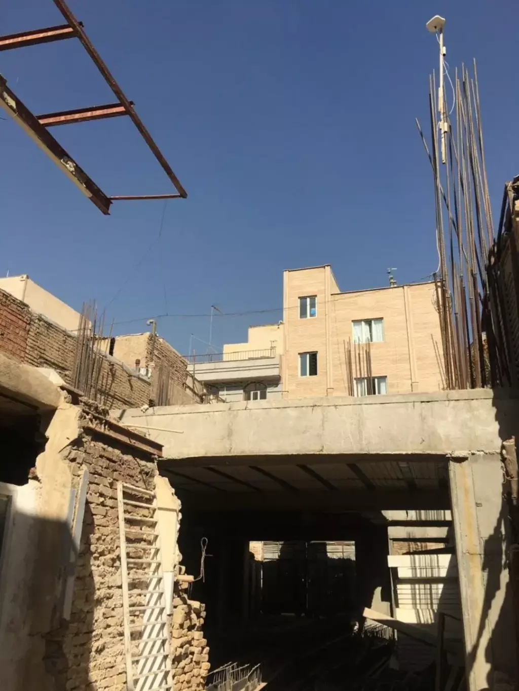 فروش زمین و کلنگی 240 متری در امام زاده حسن - تصویر 5