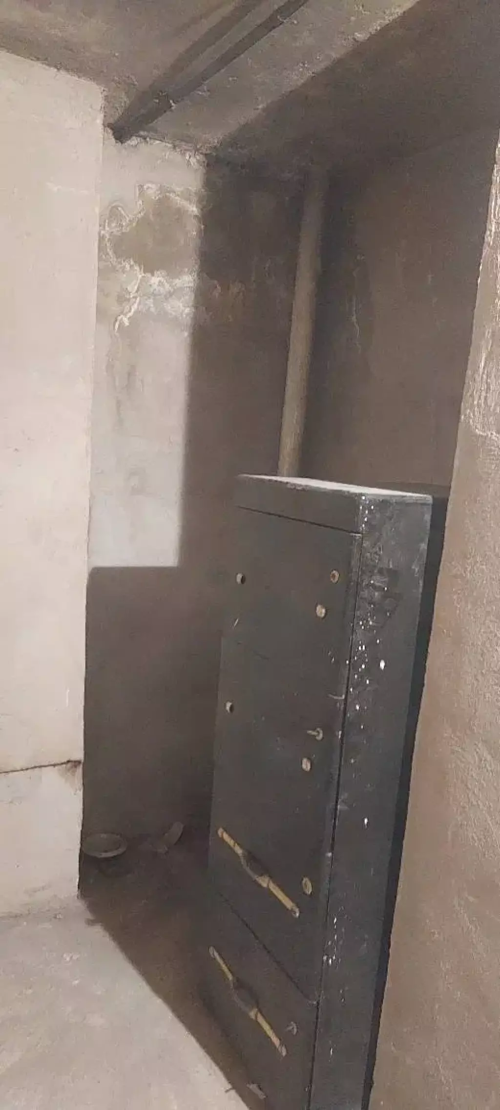 اجاره اداری و تجاری 7 متری در عباس‌آباد - تصویر 3