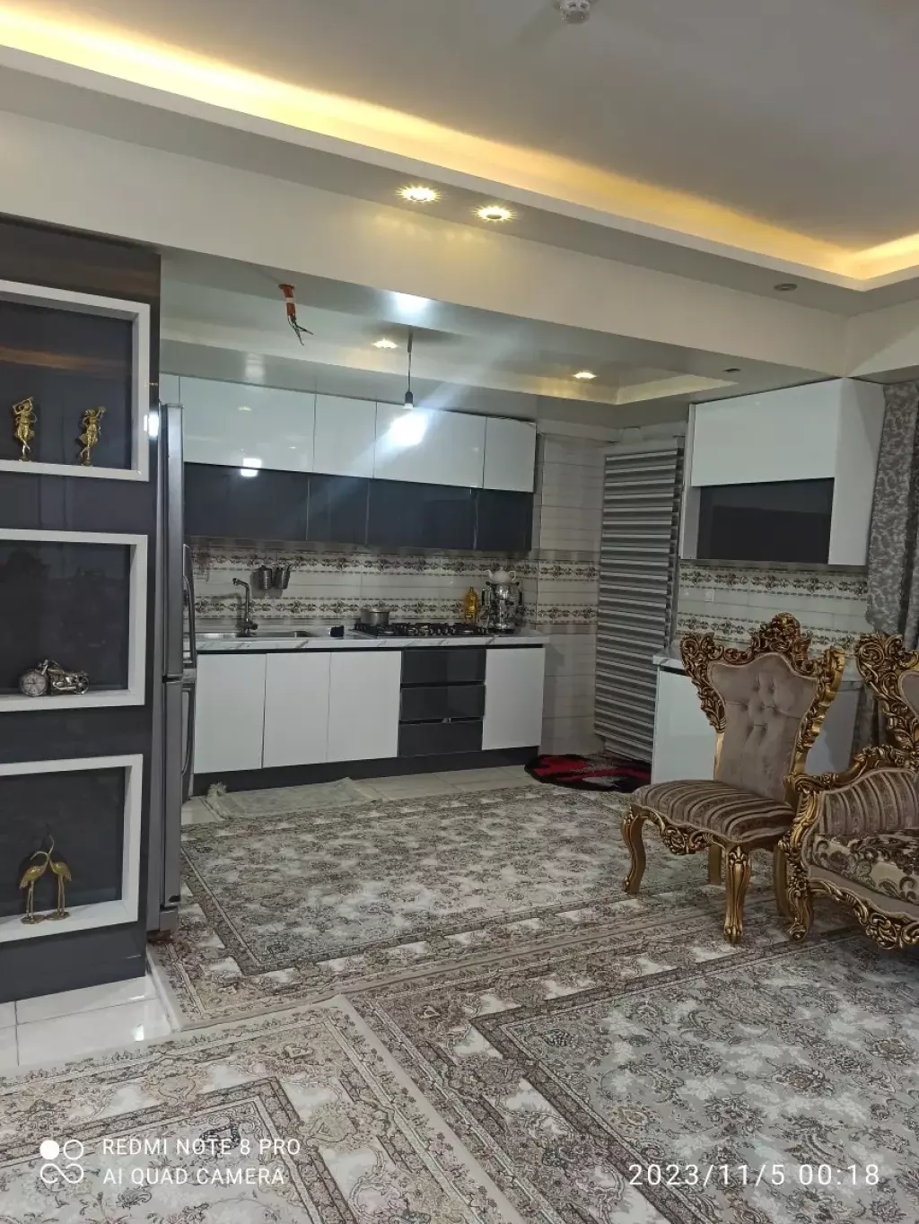 فروش آپارتمان 85 متری در دولتخواه جنوبی
