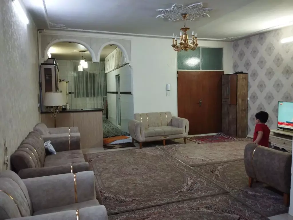 اجاره آپارتمان 90 متری در شهرک بعثت