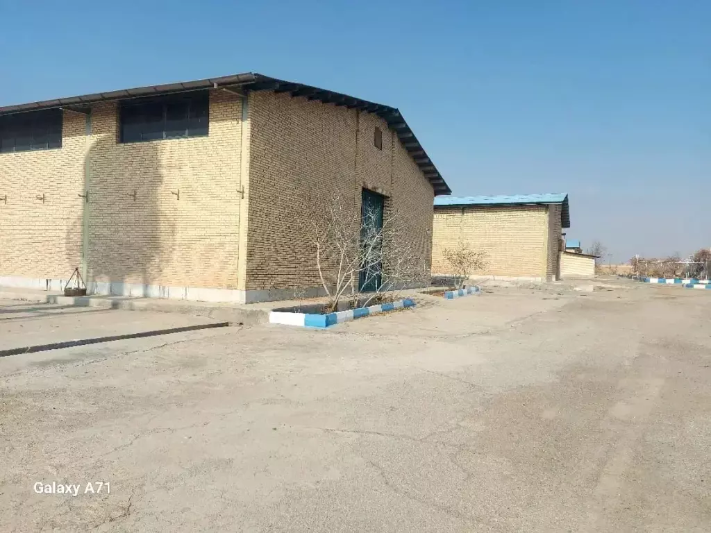 فروش اداری و تجاری 5000 متری در بازار