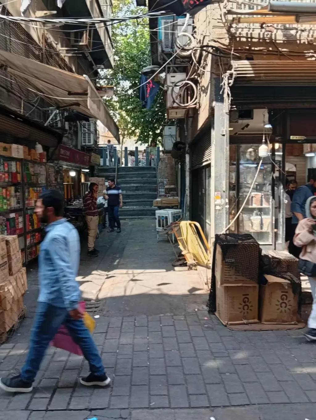 اجاره اداری و تجاری 5 متری در بازار - تصویر 3