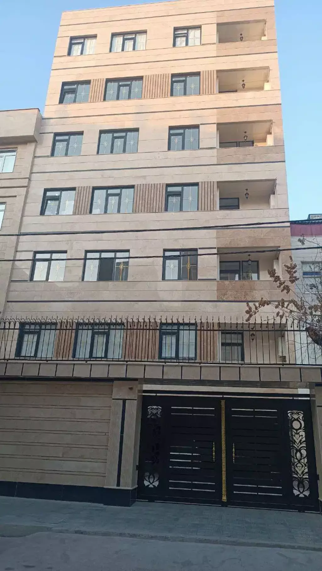 فروش آپارتمان 130 متری در مشیریه