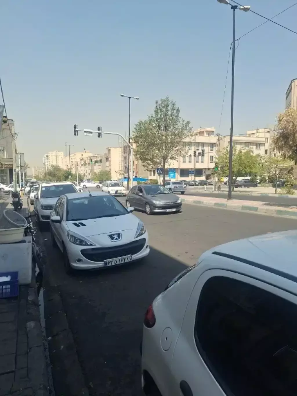 اجاره اداری و تجاری 25 متری در هوانیروز