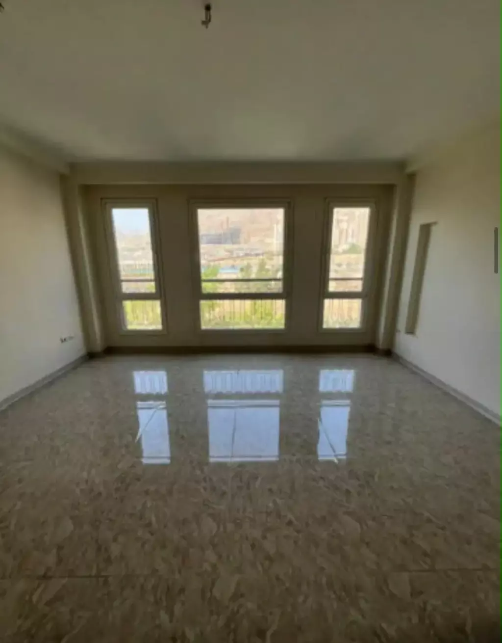 فروش آپارتمان 127 متری در گلستان (شهرک راه آهن)
