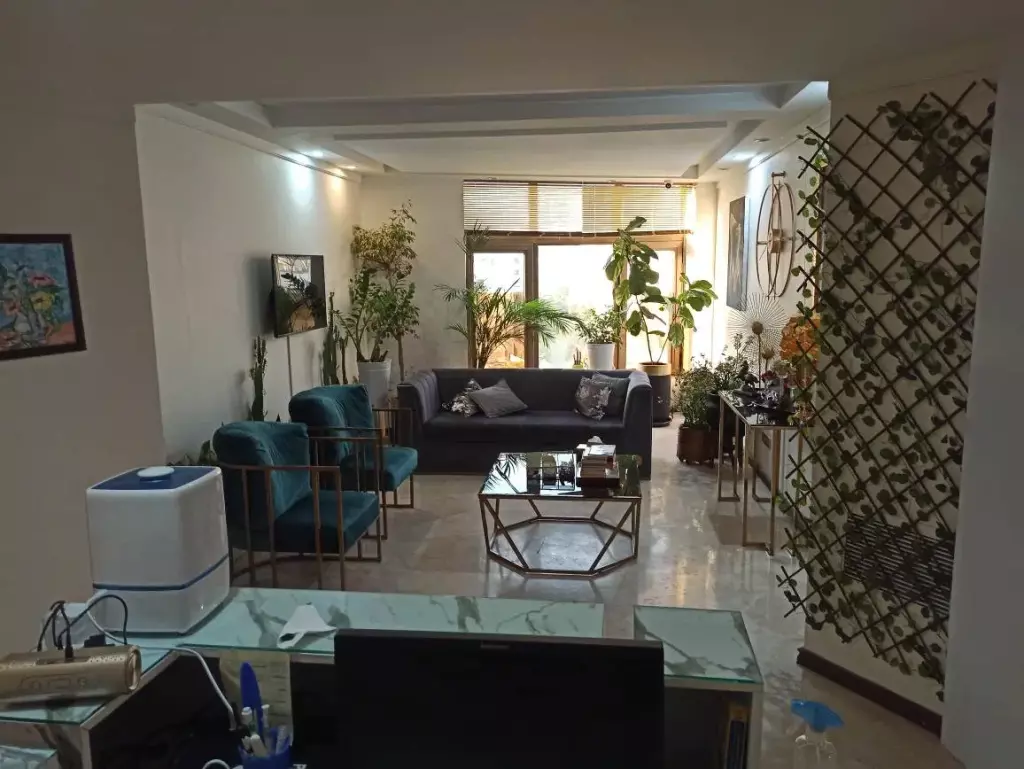 فروش اداری و تجاری 94 متری در دروس
