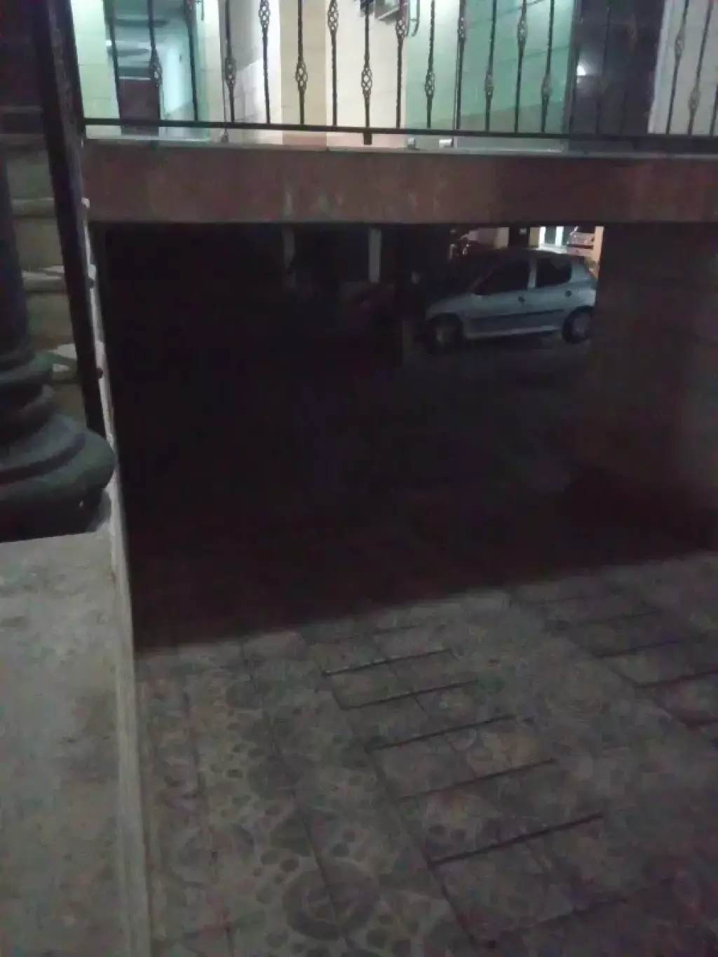 اجاره اداری و تجاری 12 متری در شهرک پاسداران