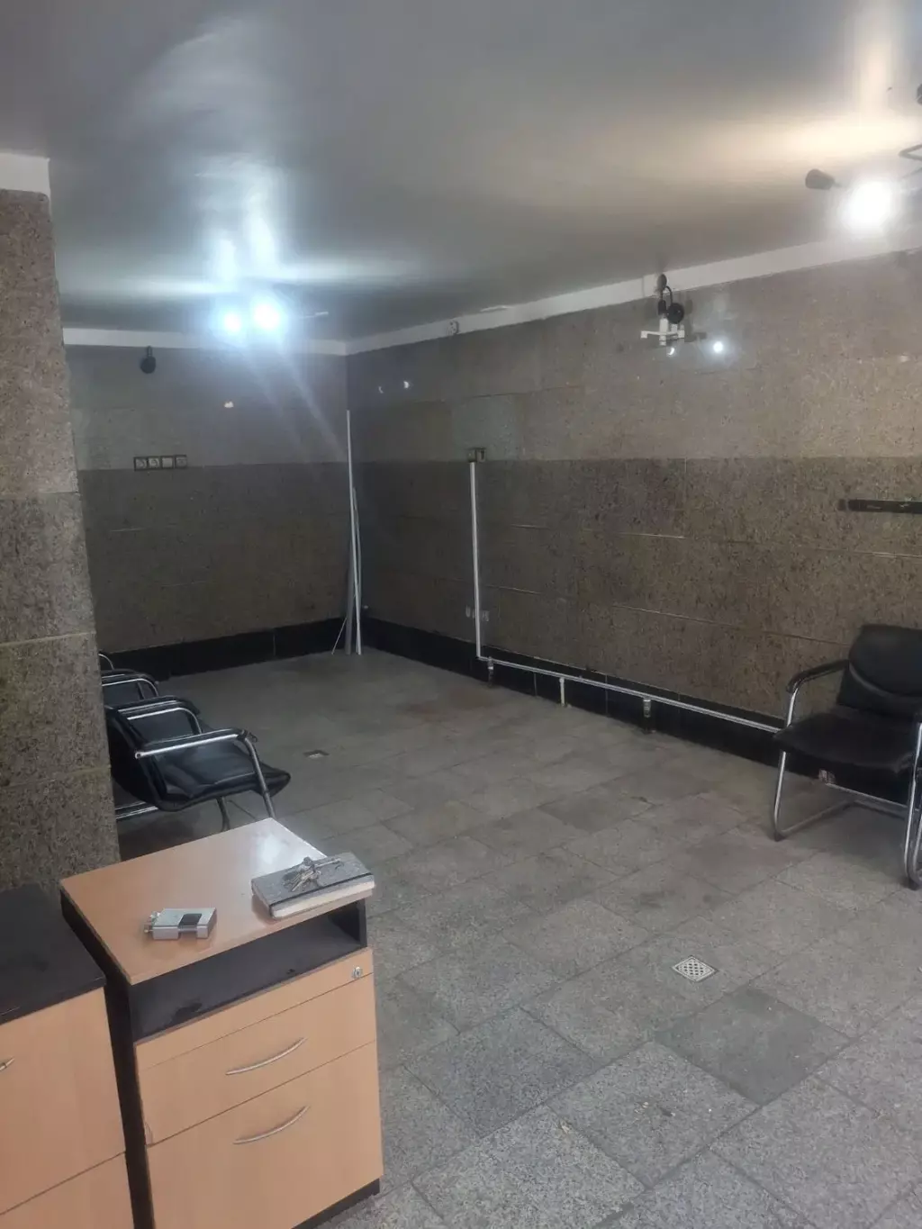 اجاره اداری و تجاری 35 متری در جنت‌آباد شمالی - تصویر 4