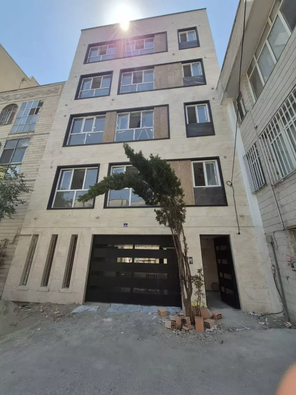 فروش آپارتمان 140 متری در جنت‌آباد مرکزی