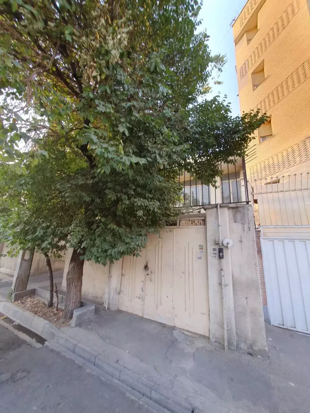 فروش زمین و کلنگی 104 متری در کرمان
