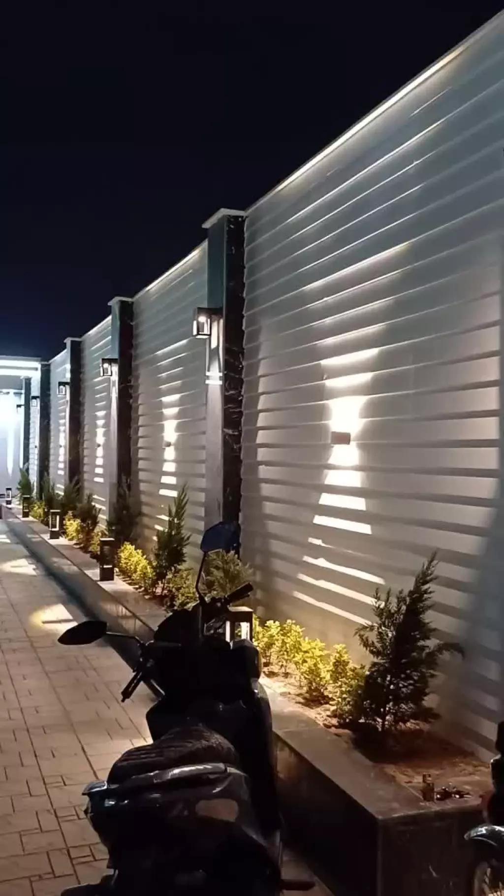 فروش خانه و ویلا 650 متری در شکوفه (عبدل آباد)