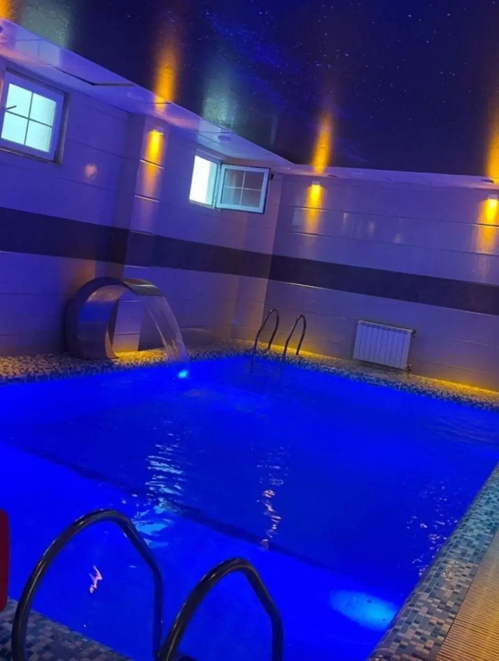 اجاره خانه و ویلا 944 متری در طرشت