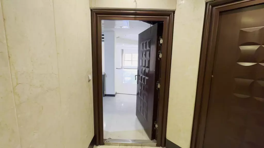 اجاره اداری و تجاری 110 متری در جردن
