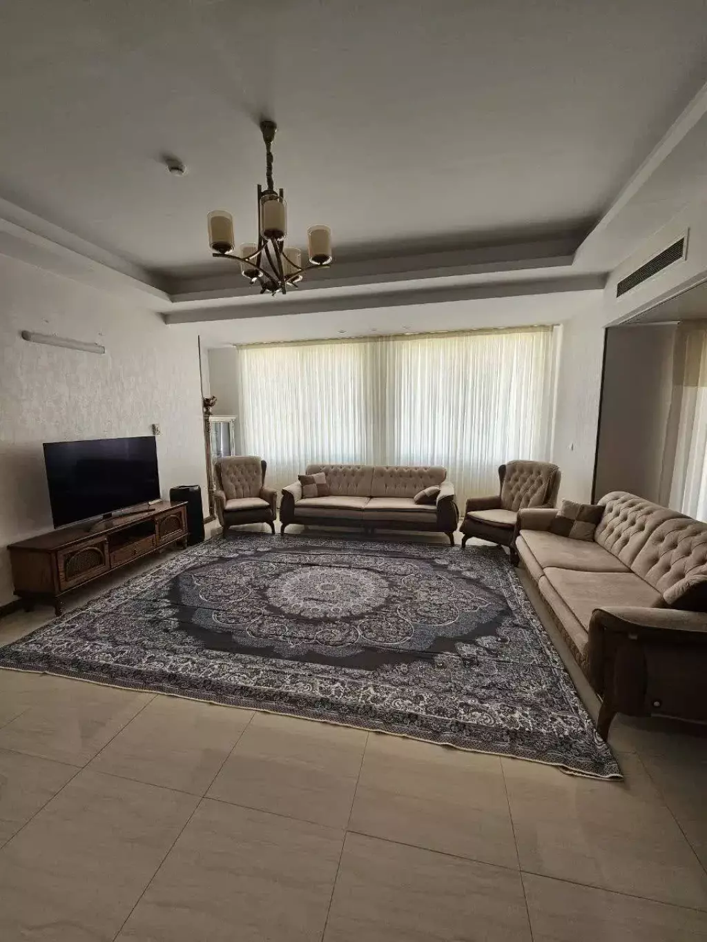 اجاره آپارتمان 125 متری در گلستان (شهرک راه آهن)