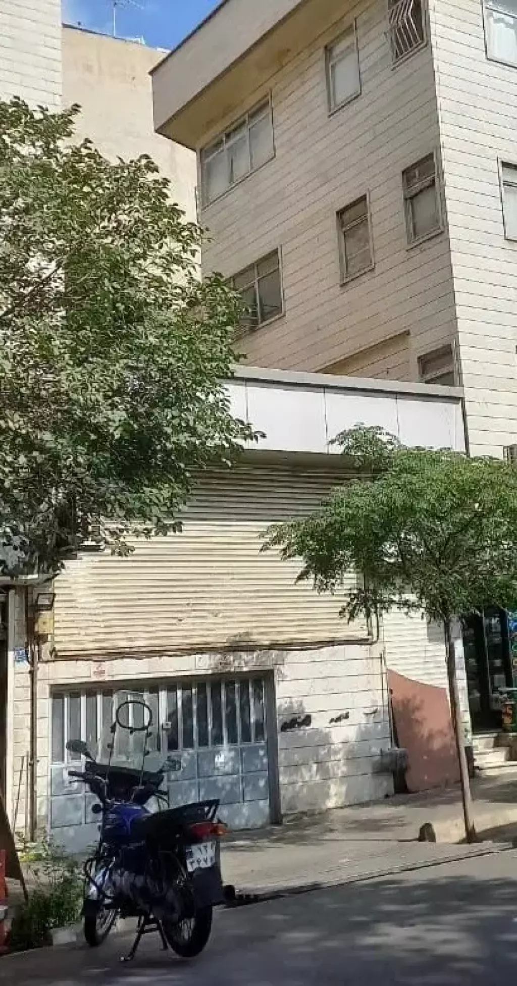 فروش اداری و تجاری 46 متری در چهارصد دستگاه