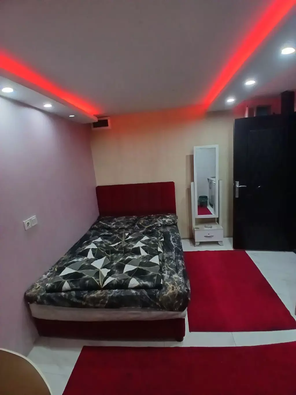 اجاره آپارتمان 25 متری در شهرک مخابرات