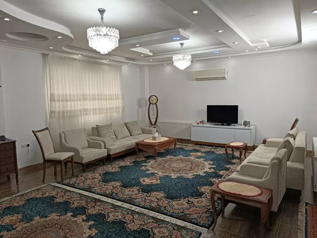 فروش خانه و ویلا 120 متری در عباس‌آباد