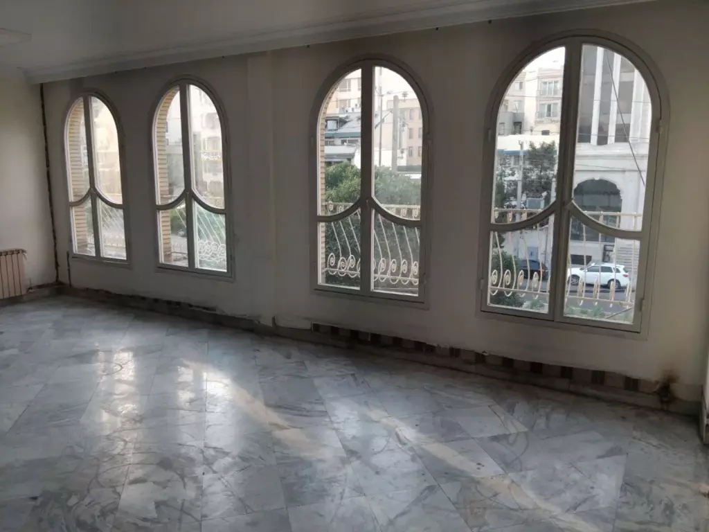 اجاره اداری و تجاری 100 متری در ایوانک