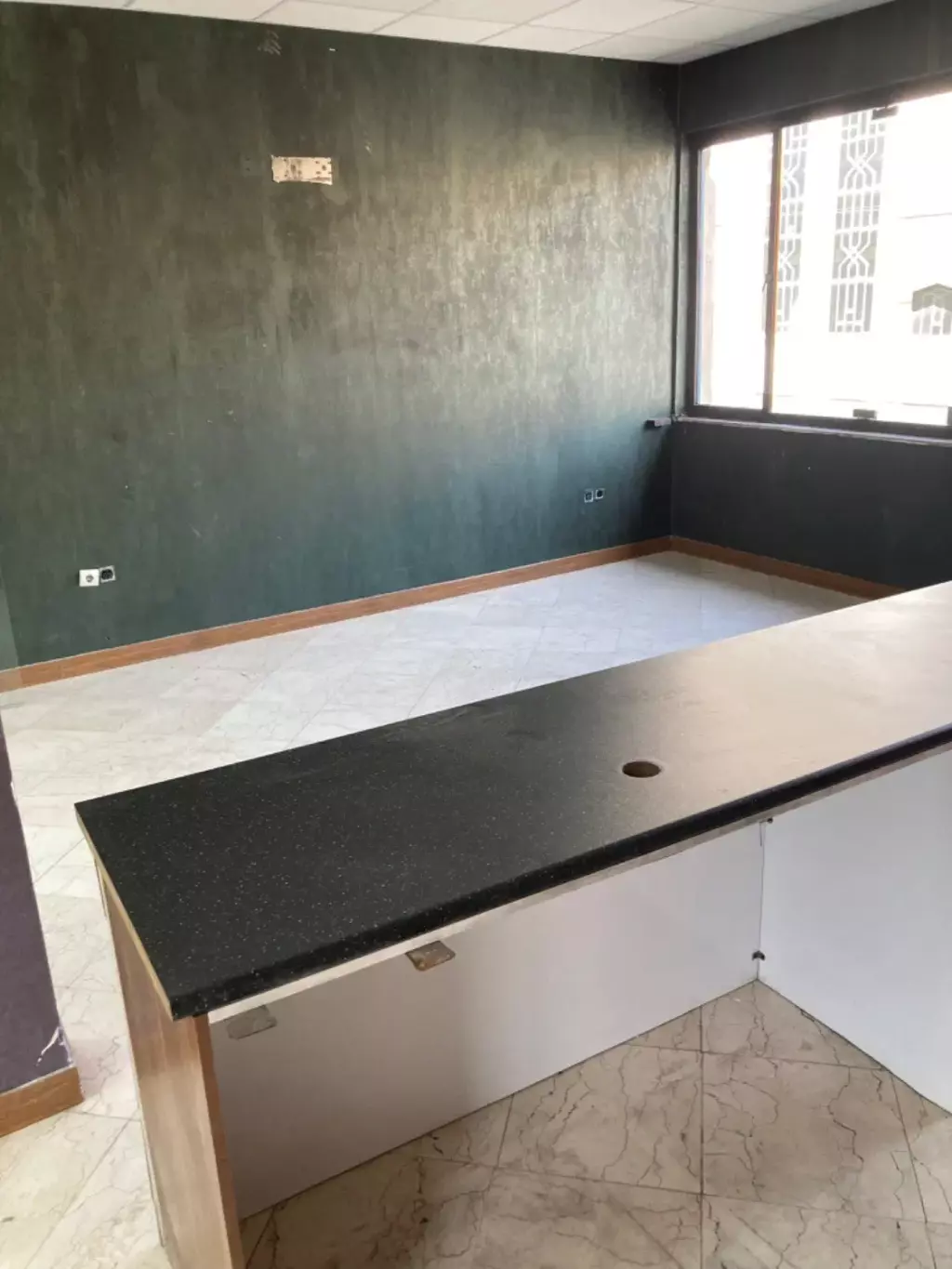 اجاره اداری و تجاری 35 متری در باشگاه نفت - تصویر 4