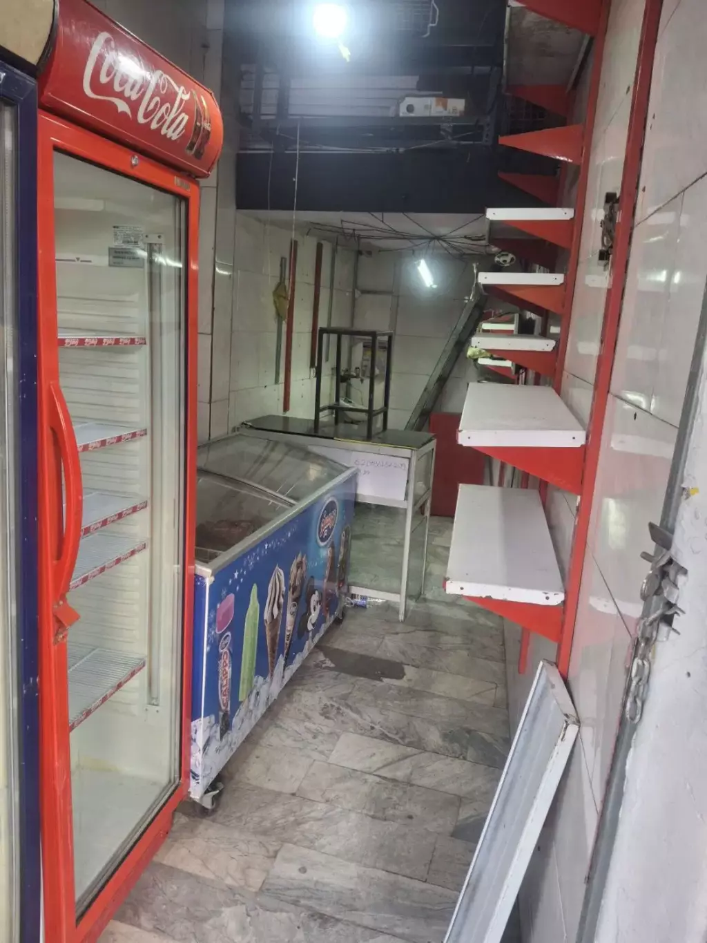 فروش اداری و تجاری 12 متری در عباسی - تصویر 2
