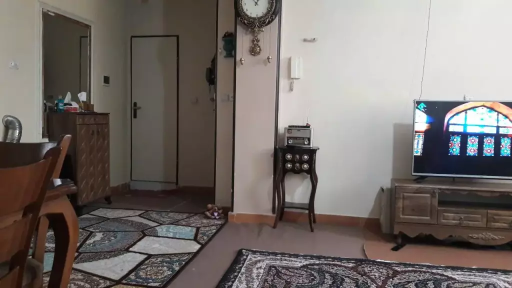اجاره آپارتمان 65 متری در بلورسازی