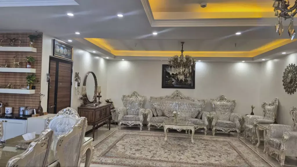 فروش آپارتمان 105 متری در دولتخواه جنوبی
