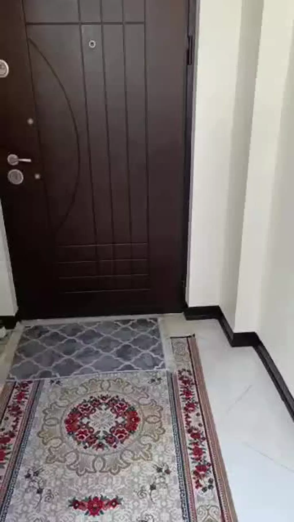 فروش آپارتمان 107 متری در گلستان (شهرک راه آهن)