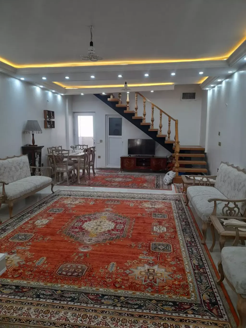 فروش خانه و ویلا 85 متری در شکوفه (عبدل آباد)