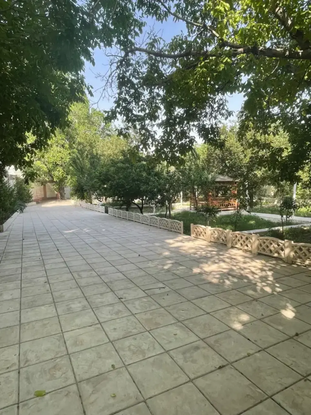 فروش خانه و ویلا 1700 متری در زعفرانیه - تصویر 3
