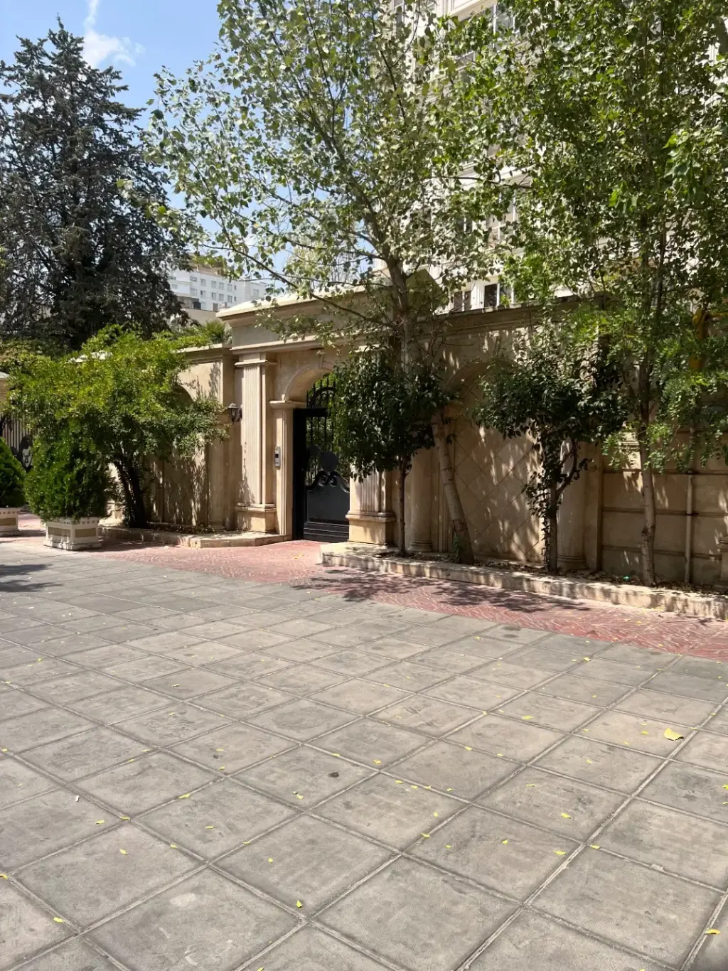 فروش آپارتمان 200 متری در کاشانک