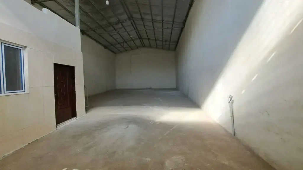 اجاره اداری و تجاری 200 متری در شهید بهشتی