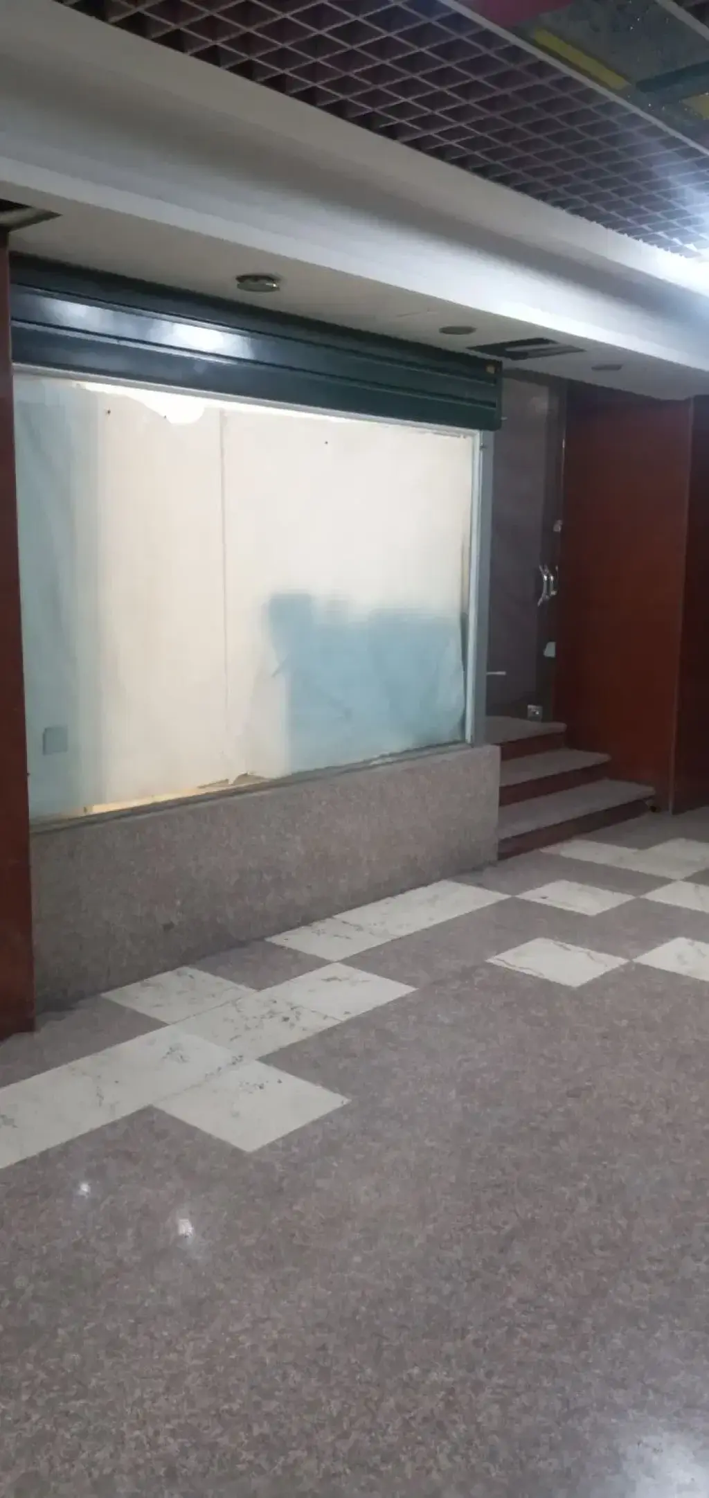 اجاره اداری و تجاری 50 متری در شهرک ولیعصر جنوبی