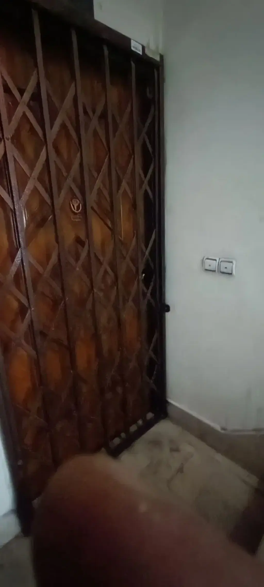 اجاره اداری و تجاری 8 متری در صد دستگاه