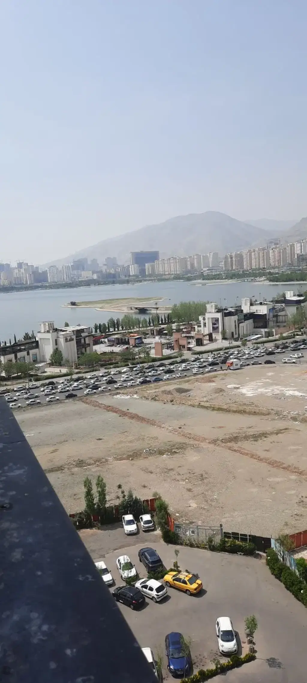 فروش آپارتمان 141 متری در گلستان (شهرک راه آهن)