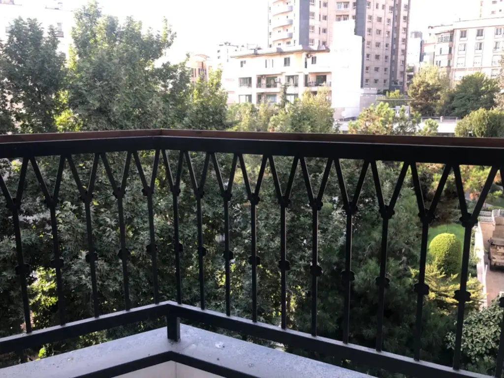 فروش آپارتمان 135 متری در چیذر