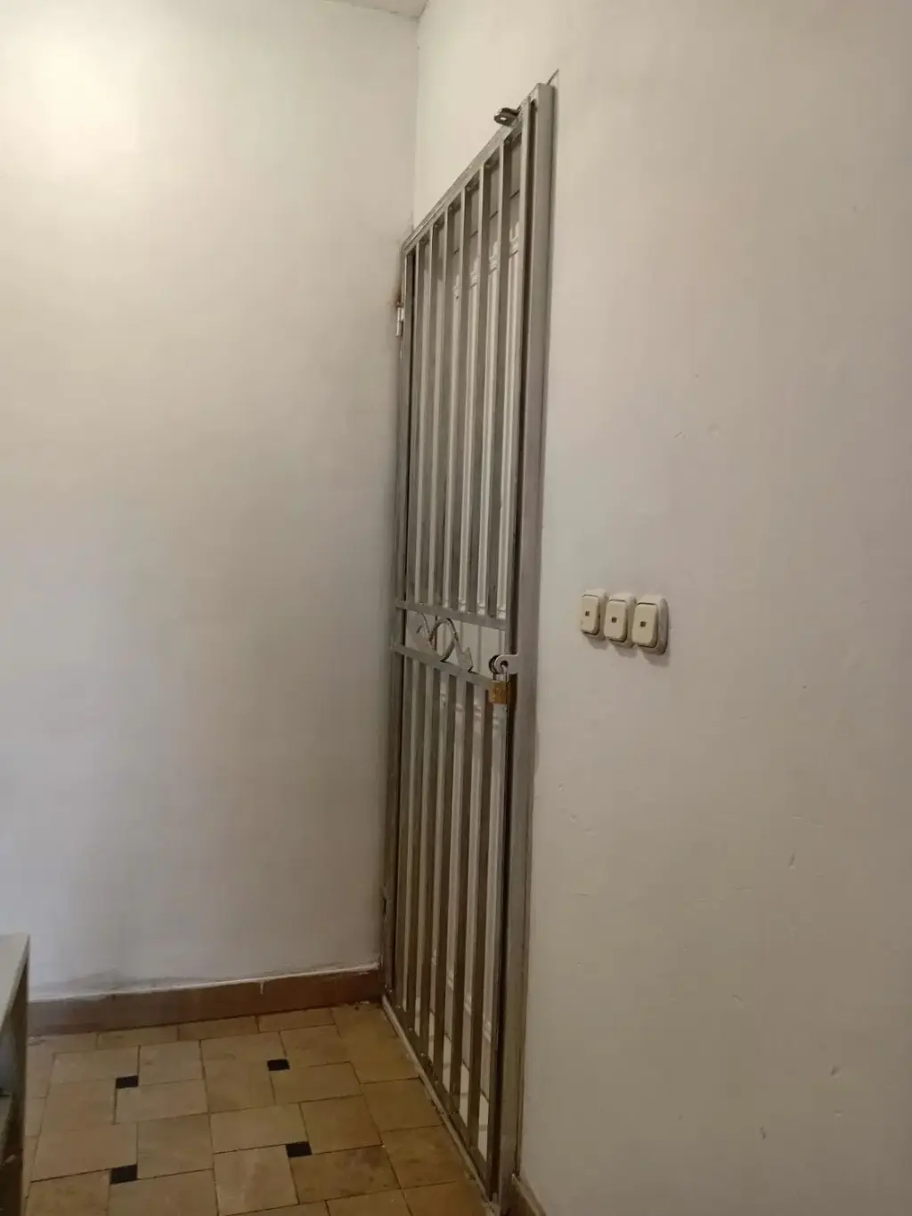 اجاره آپارتمان 50 متری در نازی‌آباد - تصویر 5