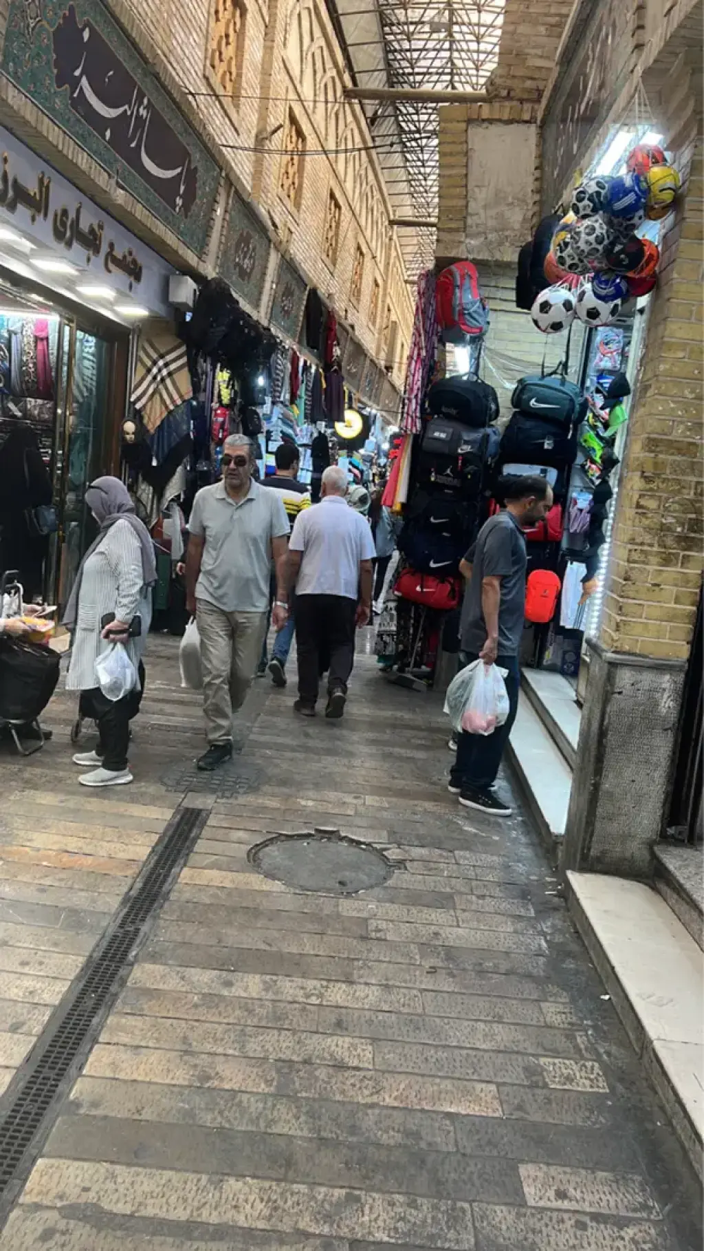 فروش اداری و تجاری 11 متری در تجریش - تصویر 4