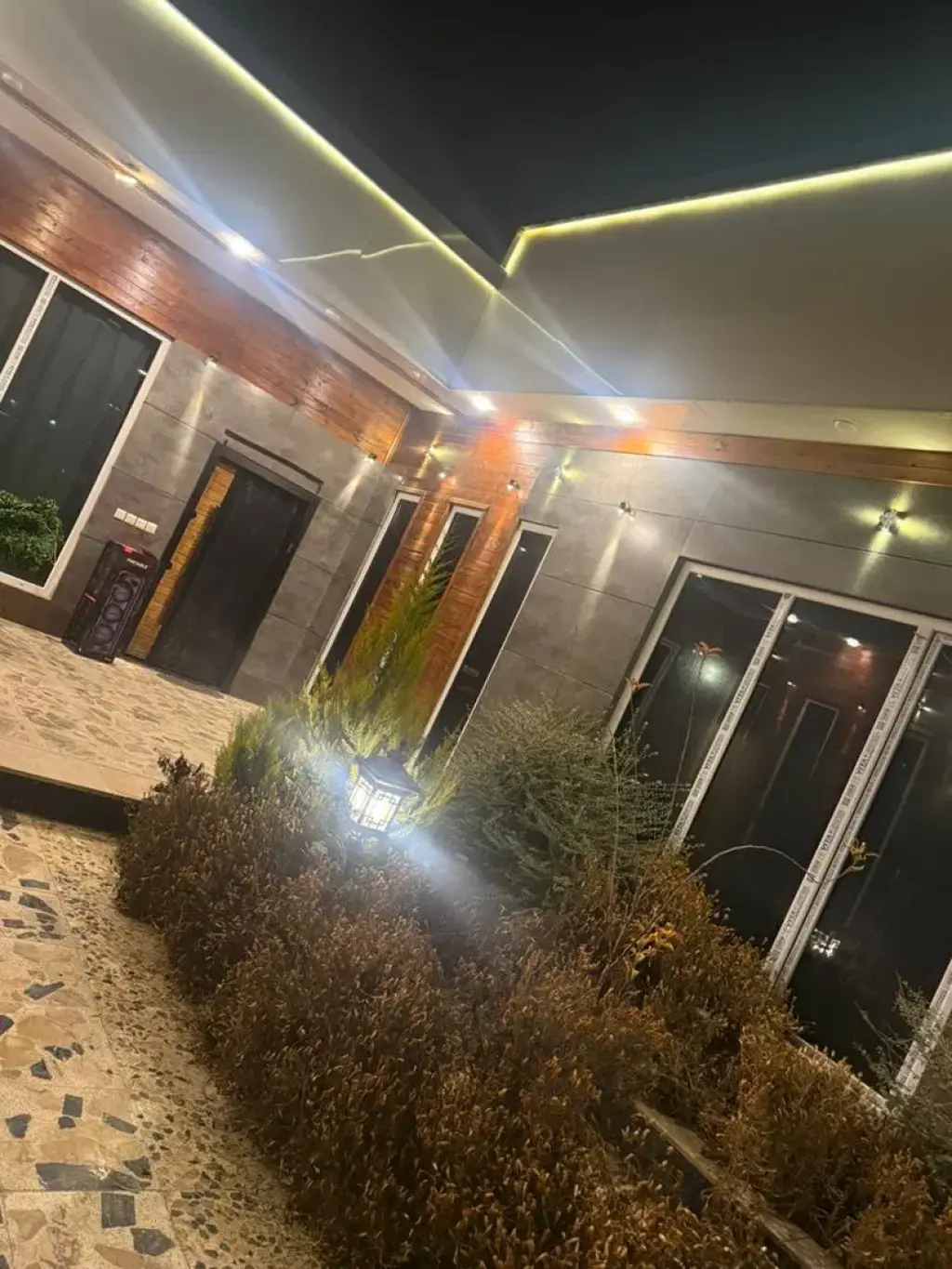 اجاره خانه و ویلا 700 متری در درکه - تصویر 4