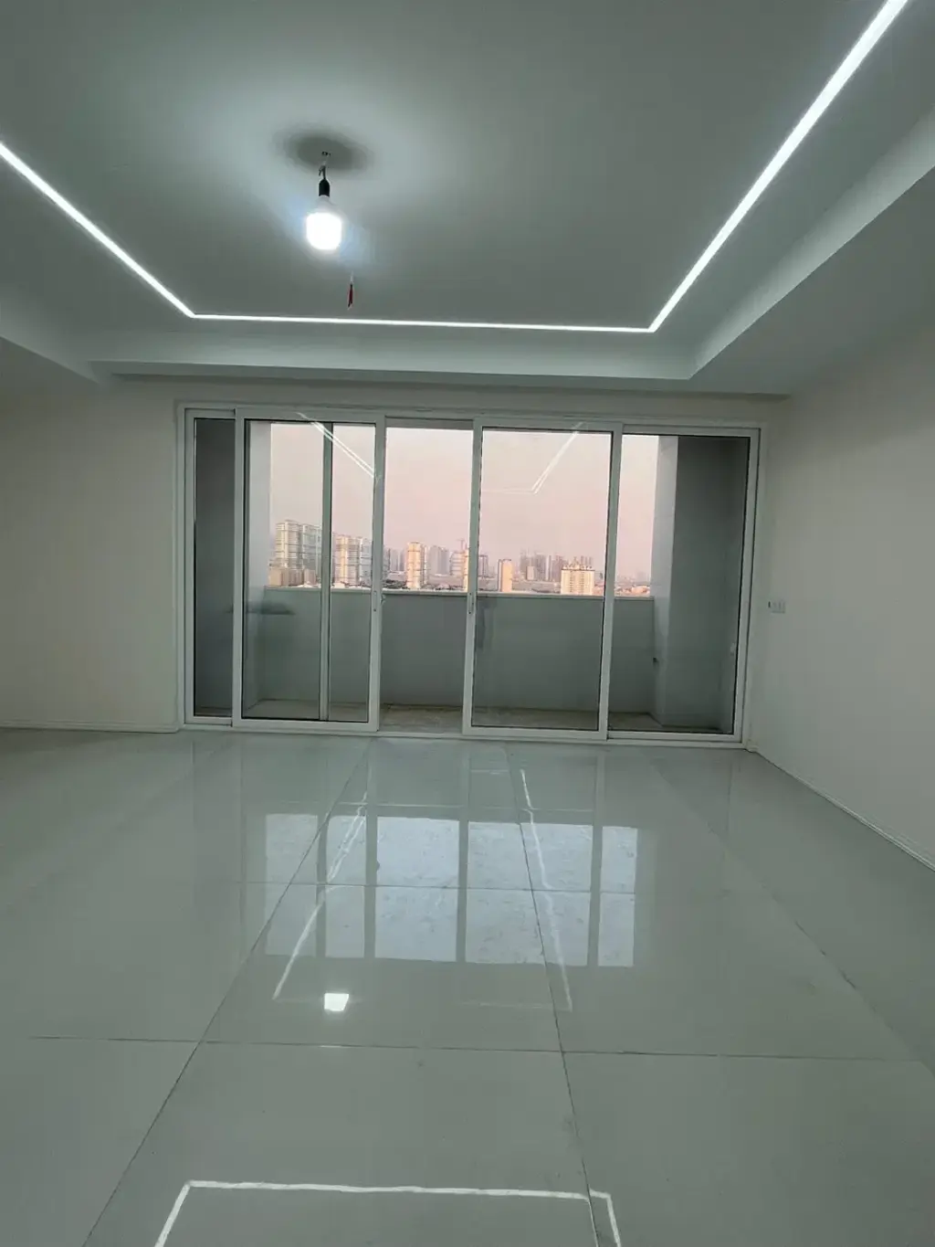 فروش آپارتمان 135 متری در تهرانسر مرکزی