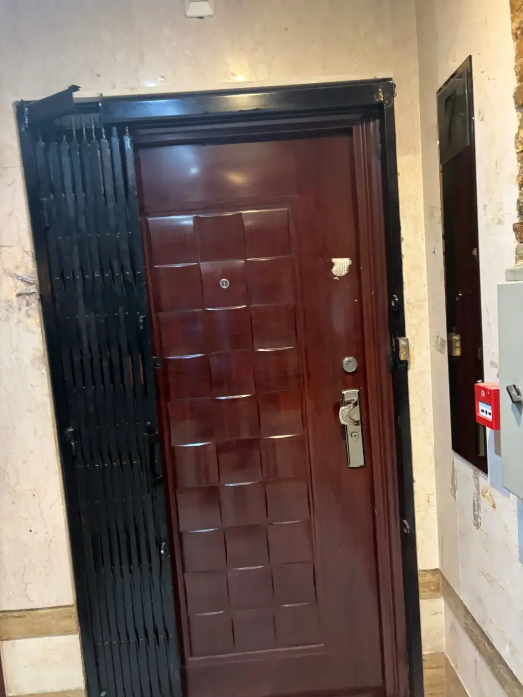 فروش اداری و تجاری 68 متری در میدان ولیعصر - تصویر 2