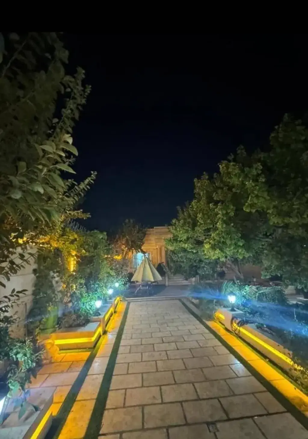اجاره خانه و ویلا 966 متری در توحید - تصویر 6