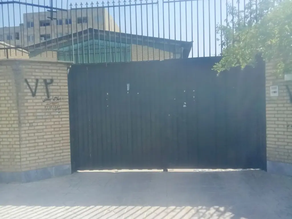 اجاره اداری و تجاری 4250 متری در شهرک استقلال - تصویر 3