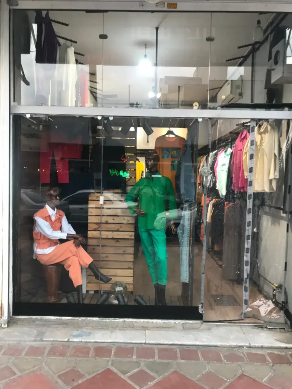 اجاره اداری و تجاری 21 متری در کیانشهر - تصویر 2