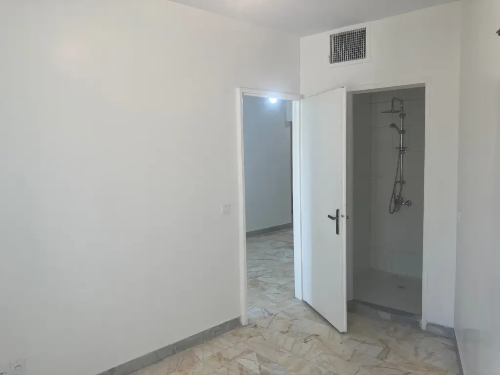 اجاره آپارتمان 44 متری در آذربایجان - تصویر 4