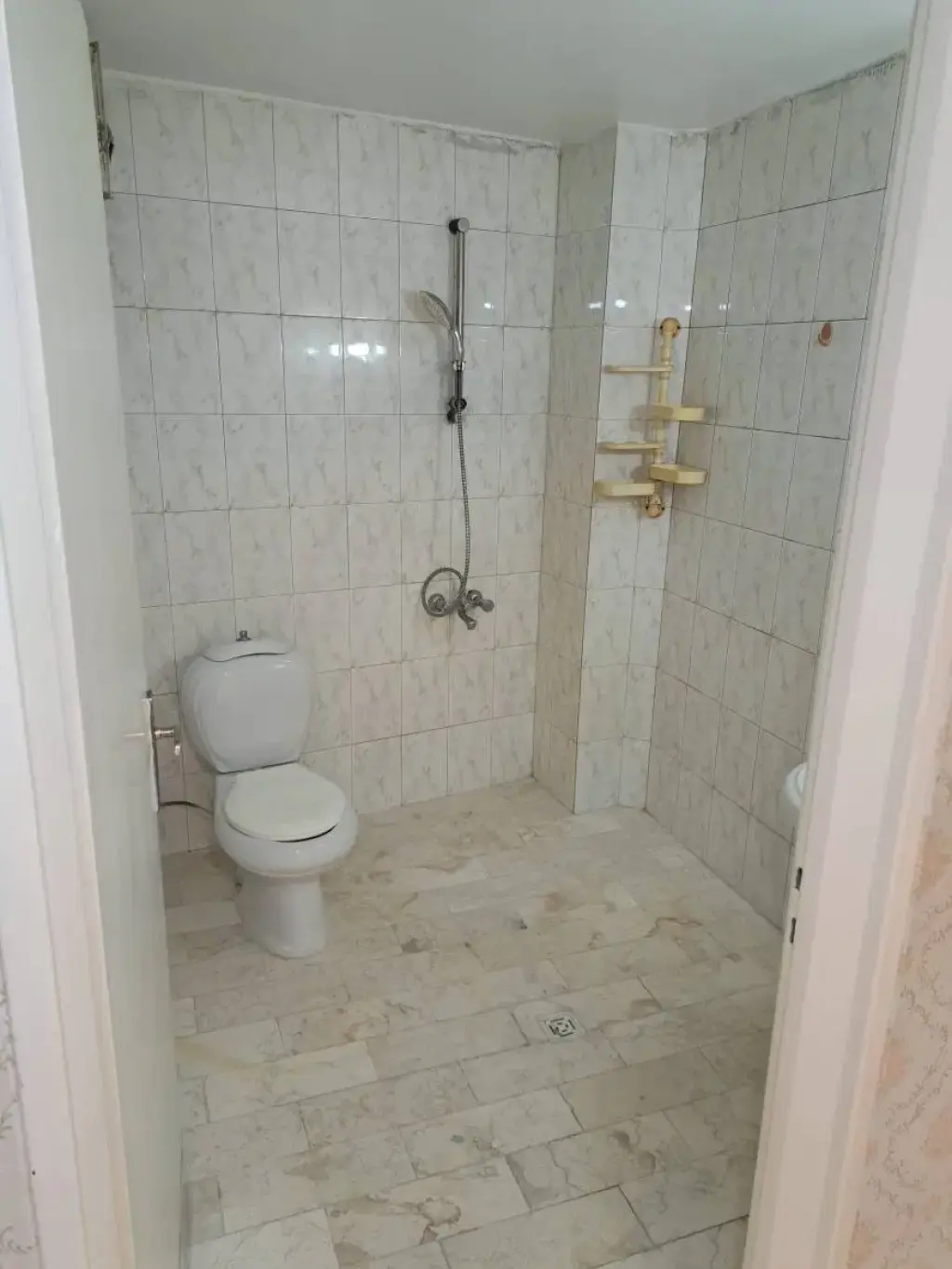 اجاره آپارتمان 95 متری در نصرت - تصویر 3