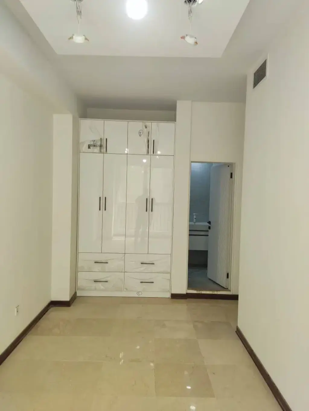 فروش آپارتمان 124 متری در جنت‌آباد مرکزی - تصویر 2