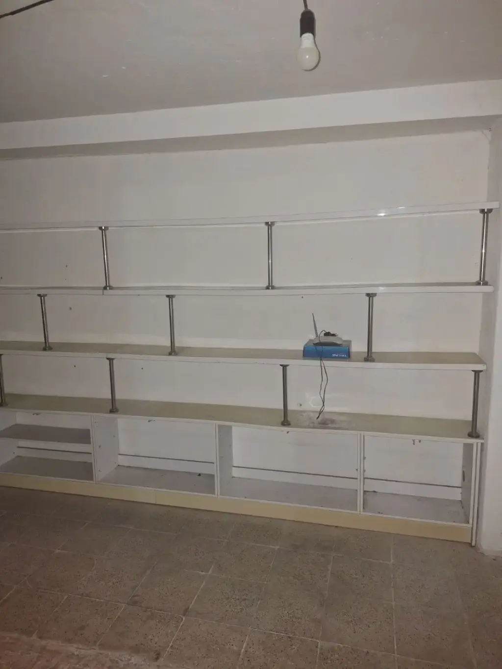 اجاره اداری و تجاری 25 متری در فردوسی