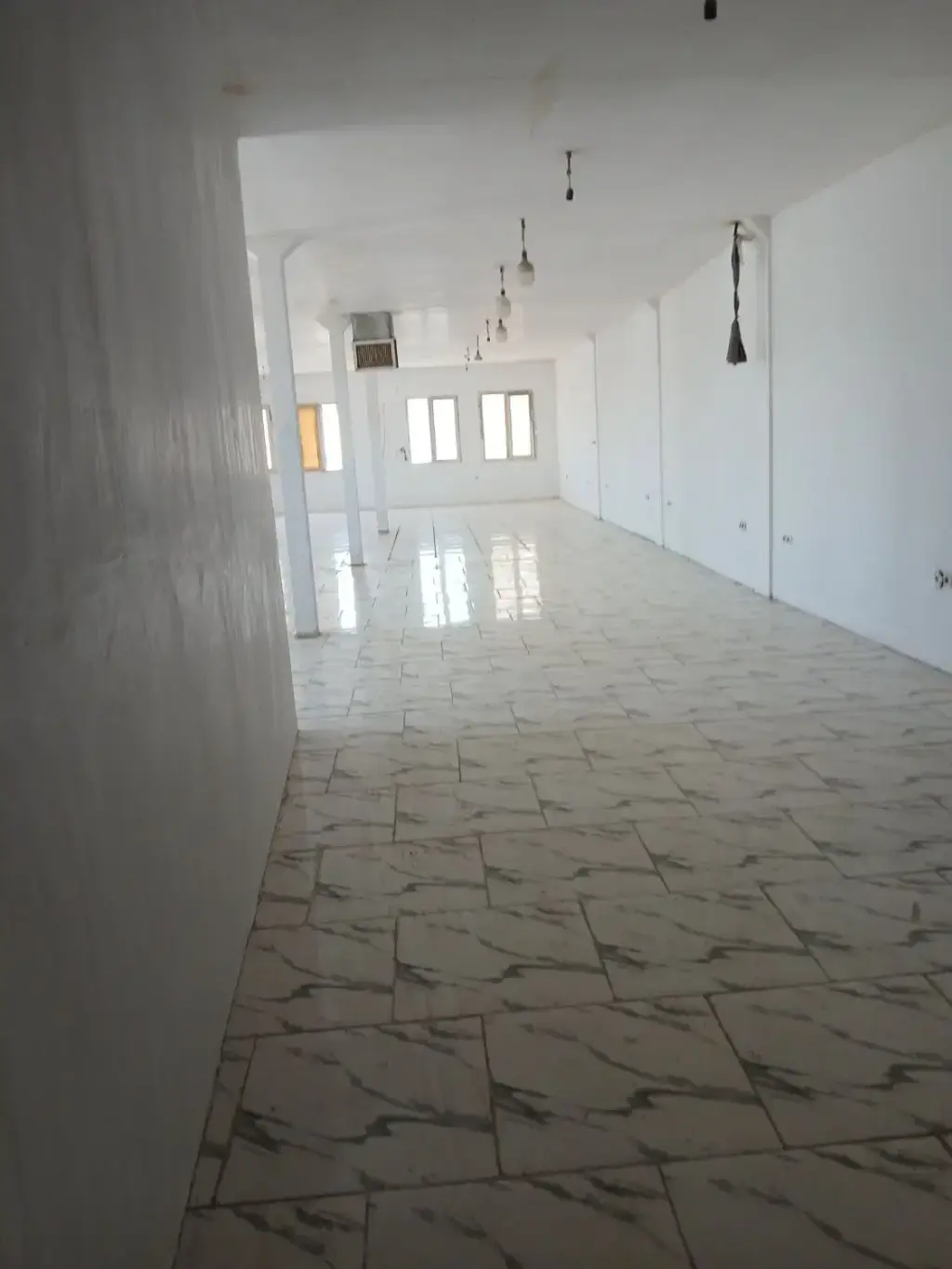 اجاره اداری و تجاری 200 متری در شهرک ابوذر - تصویر 4