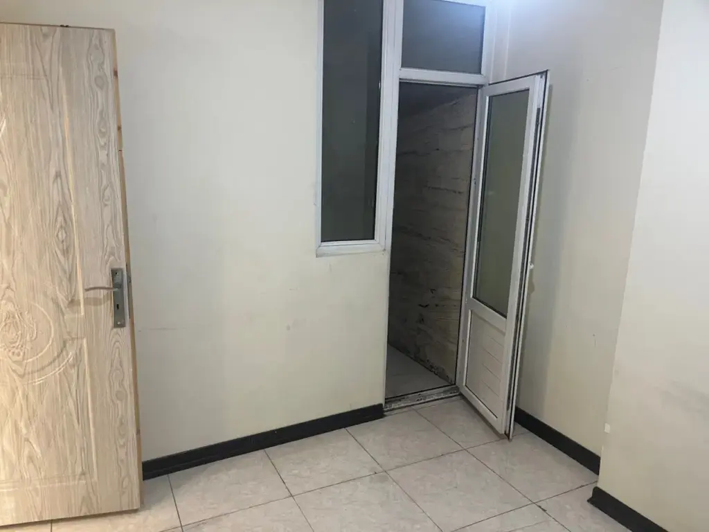 اجاره آپارتمان 80 متری در آذربایجان